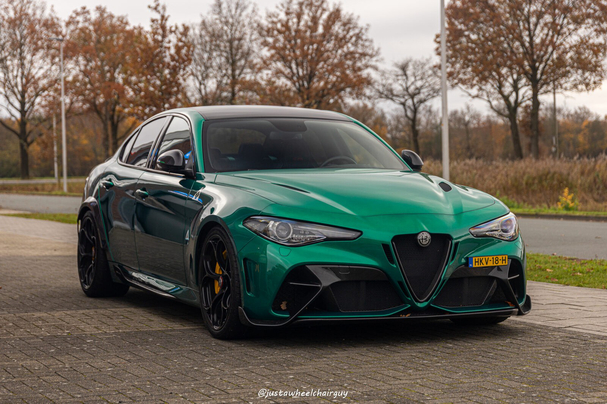 Alfa Romeo Giulia GTA