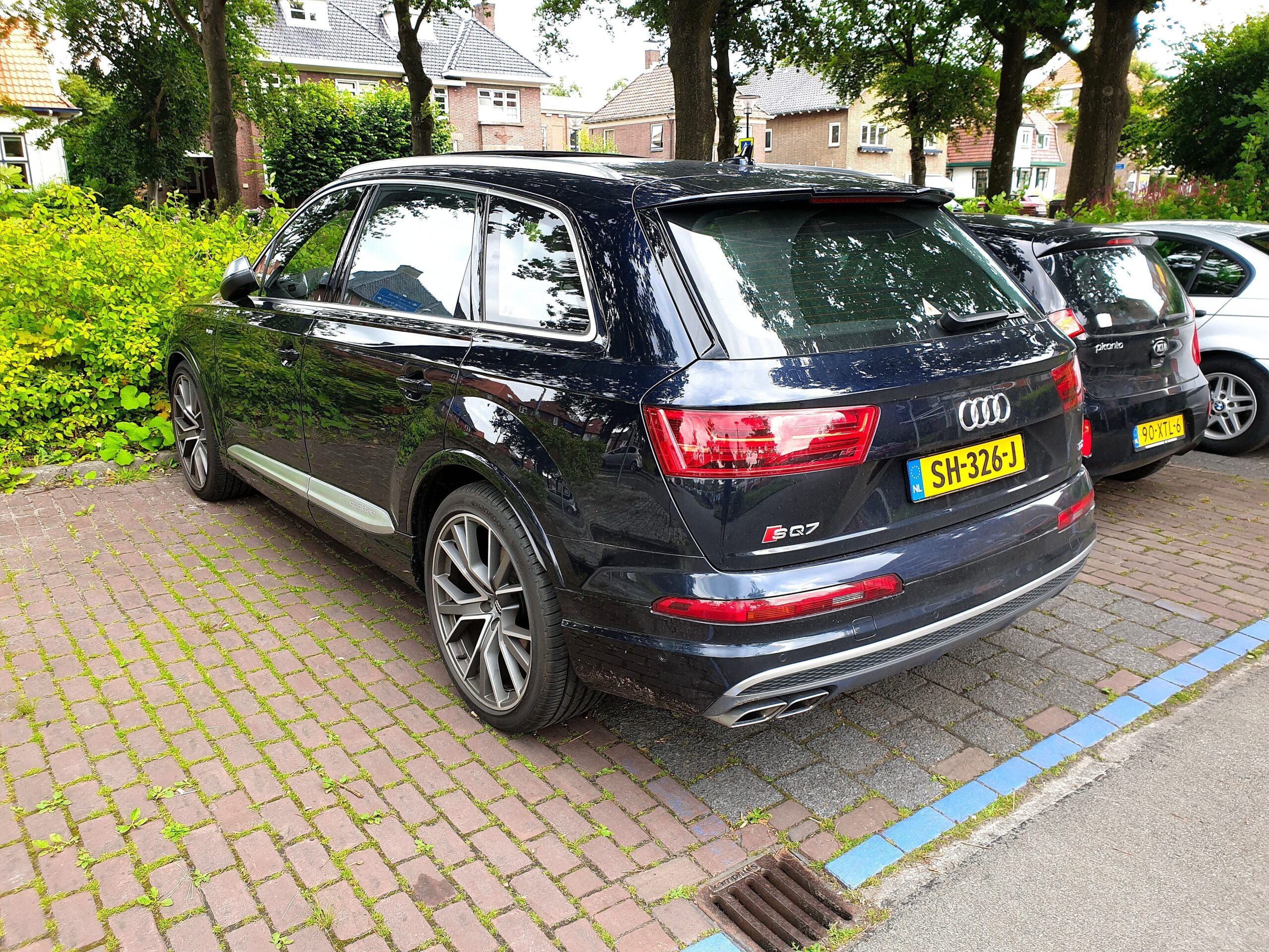 Audi SQ Gespot Op Autoblog Nl