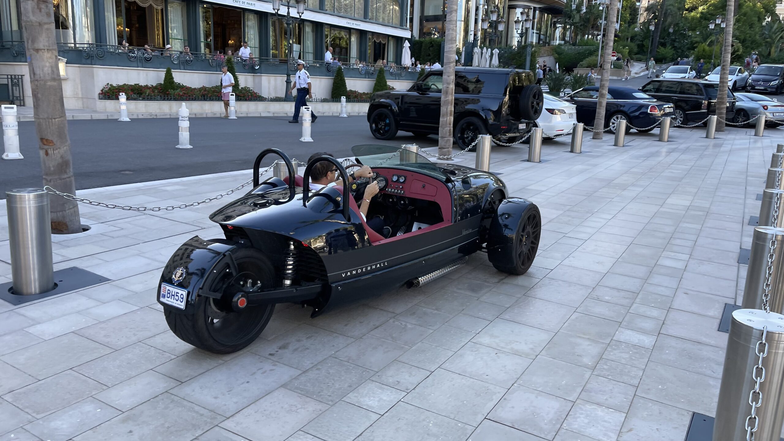 Vanderhall Venice Gespot op Autoblog.nl