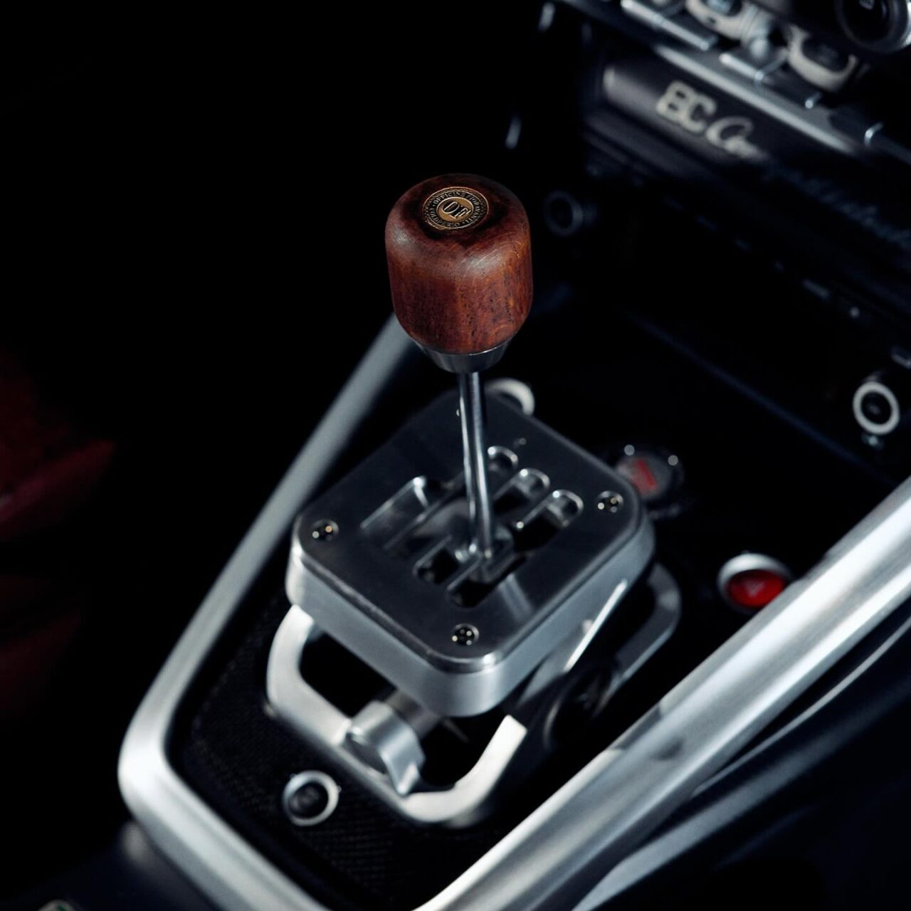 Alfa Romeo 8C met handbak