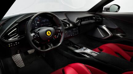 Ferrari kapt gewoon helemaal met navigatiesysteem