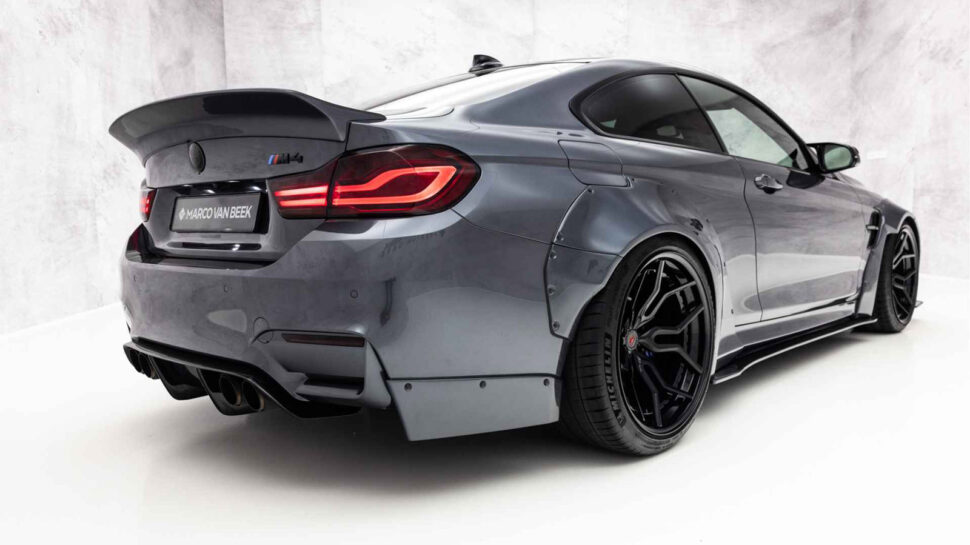 Liberty Walk M4