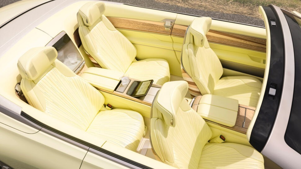 Look, a convertible that you can sit in the back of