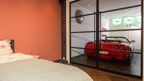 Slapen naast je auto voor een schappelijke prijs in Hoorn