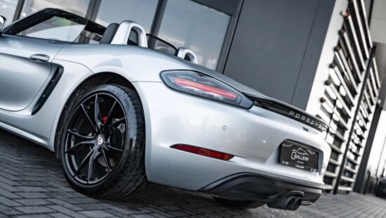 718 Boxster