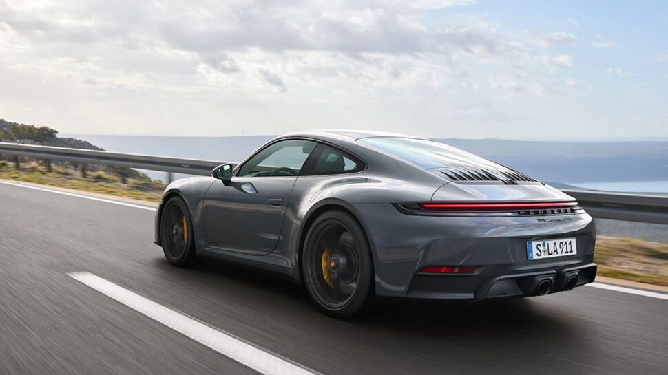 Porsche geeft toe: de 911 is te groot geworden