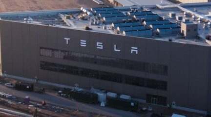 Tesla Gigafactory Berlijn heeft nu een eigen nachtclub