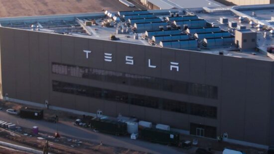 Tesla Gigafactory Berlijn heeft nu een eigen nachtclub