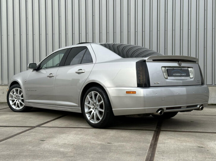 Cadillac STS-V