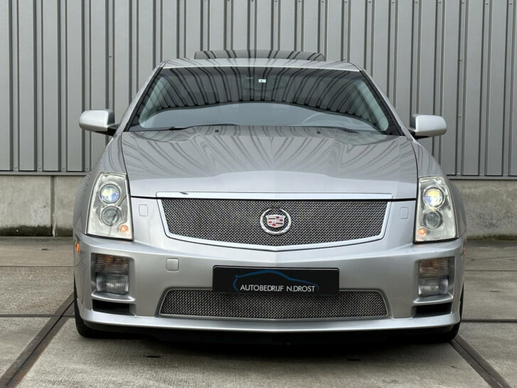 Cadillac STS-V