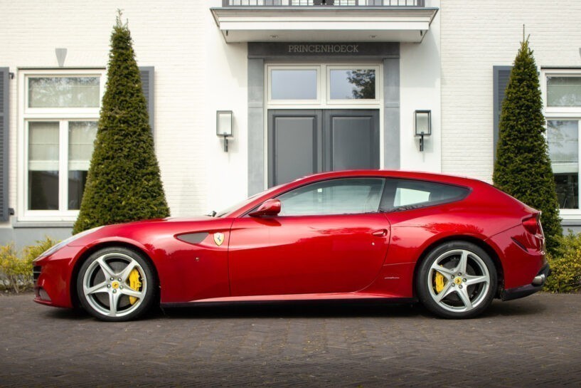 Ferrari FF