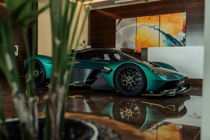 Aston Martin Valkyrie Alonso