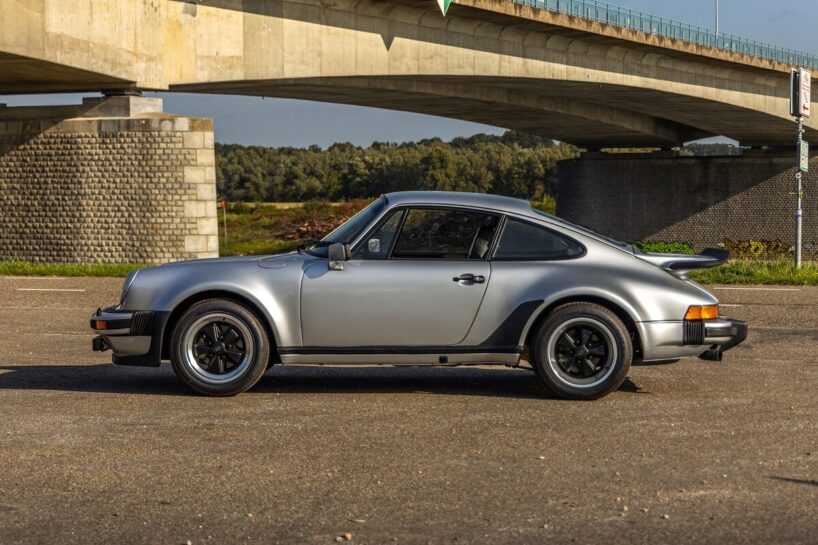 Porsche 930