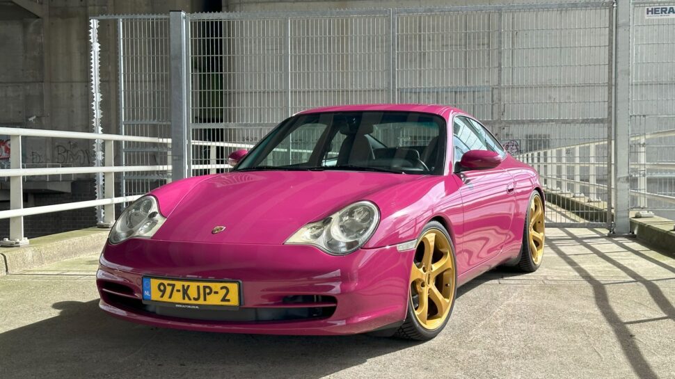 Porsche 911 Carrera Rubystone Wouter Karssen banden