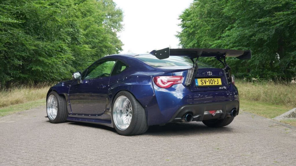 Toyota GT86 widebody