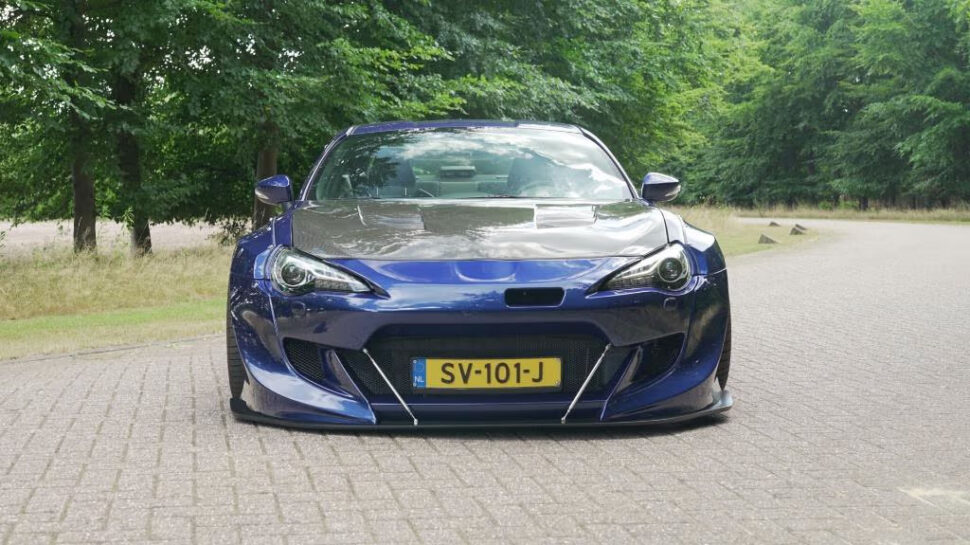 Toyota GT86 widebody