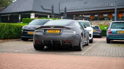 Aston Martin DBS droogt beter op dan zijn broertjes