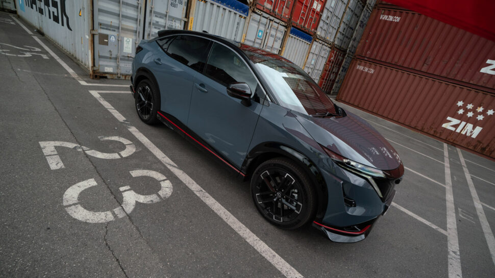 Nissan probeert mensen met gratis laden in een Ariya Nismo te krijgen